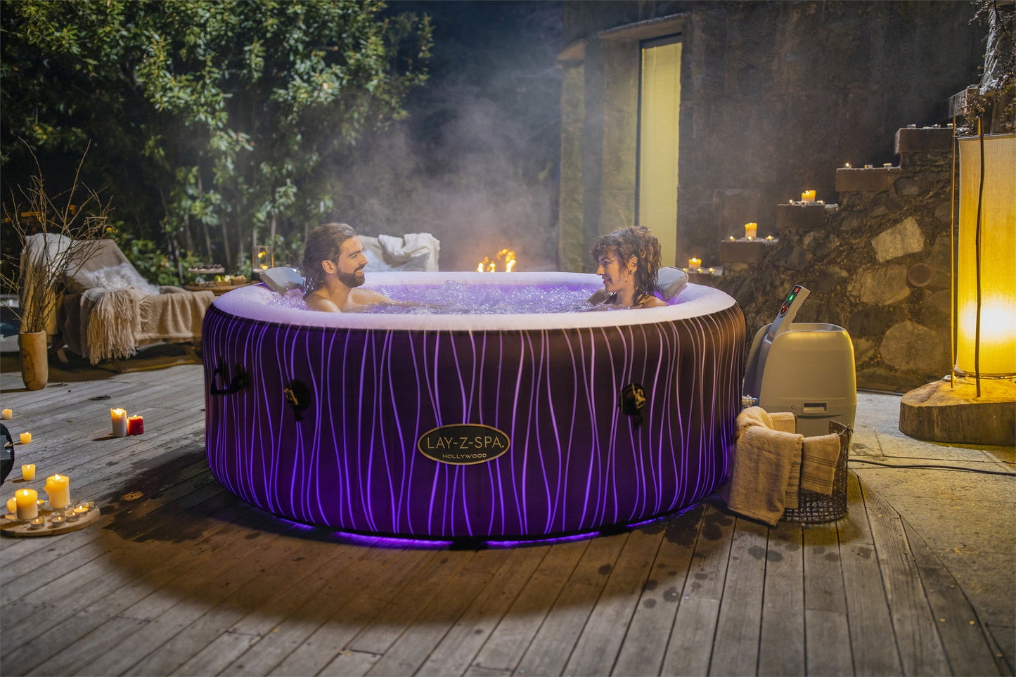 Lay-z Spa Lay-Z-Spa® AirJet Hollywood - 6 Person Inflatable Hot Tub