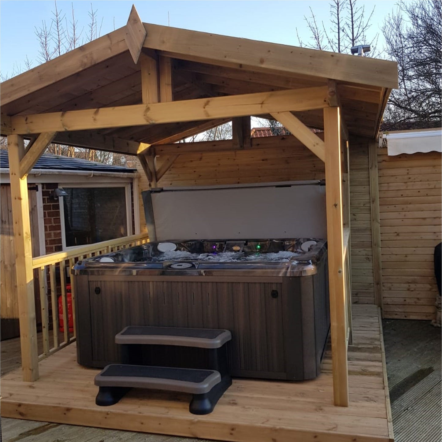  Jacuzzi® J235™ - 5-6 Person Hot Tub With Gazebo Package