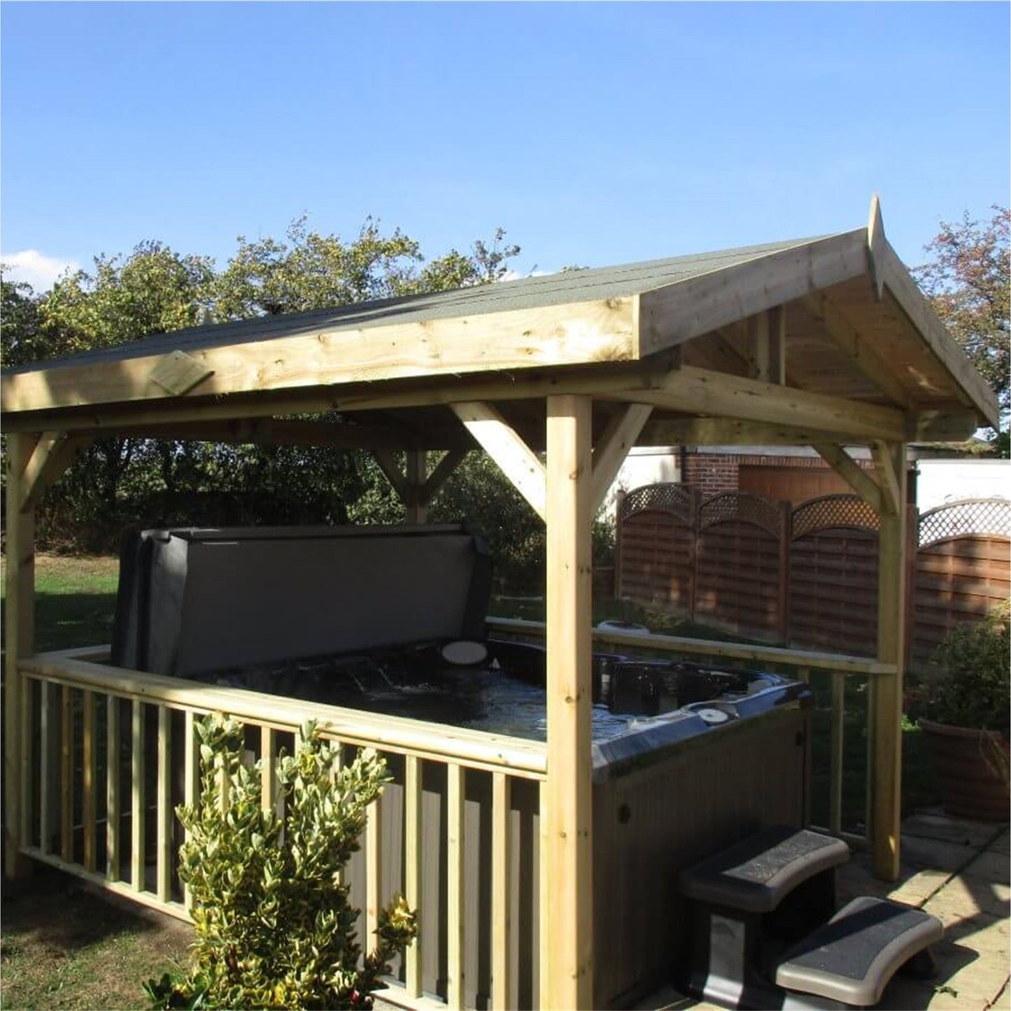  Jacuzzi® J235™ - 5-6 Person Hot Tub With Gazebo Package