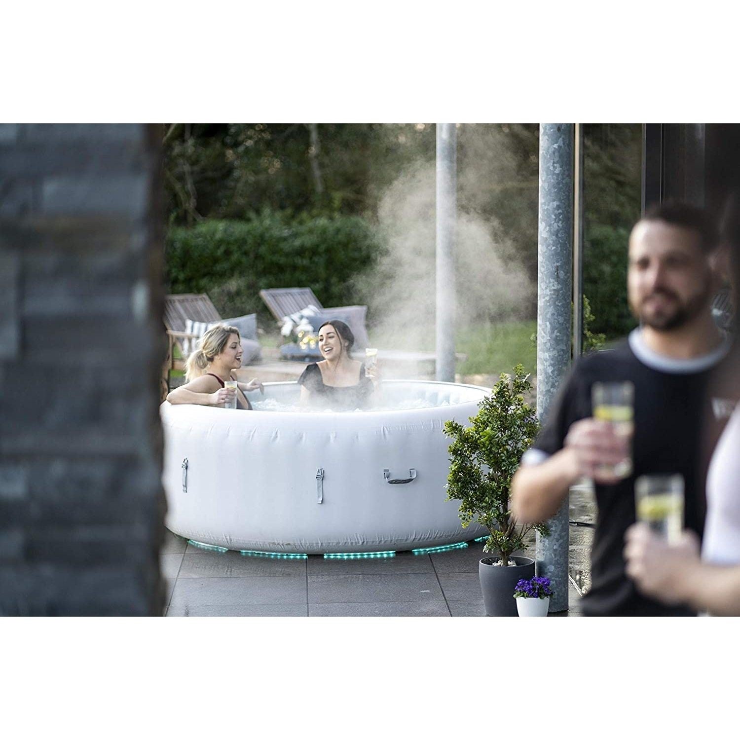 Lay-z Spa Lay-Z-Spa® AirJet Paris - 6 Person Inflatable Hot Tub