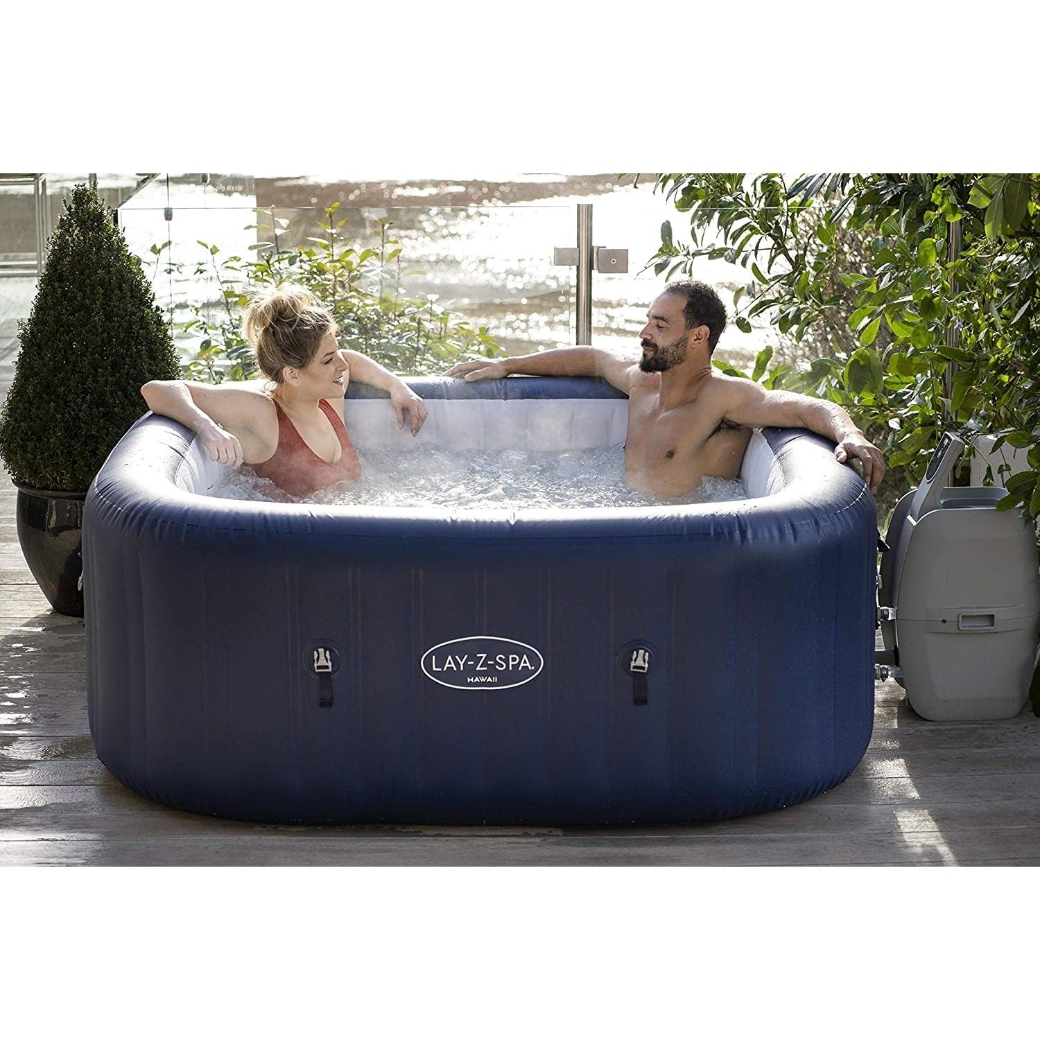 Lay-z Spa Lay-Z-Spa® AirJet Hawaii - 6 Person Inflatable Hot Tub