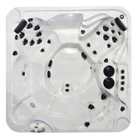  Arctic Spas® Yukon Insulated Hot Tub Cover