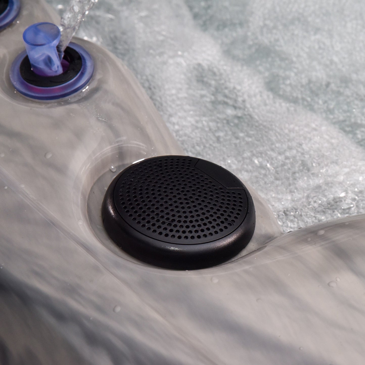  Outdoor Barcelona - 5 Person Hot Tub With 2 Loungers