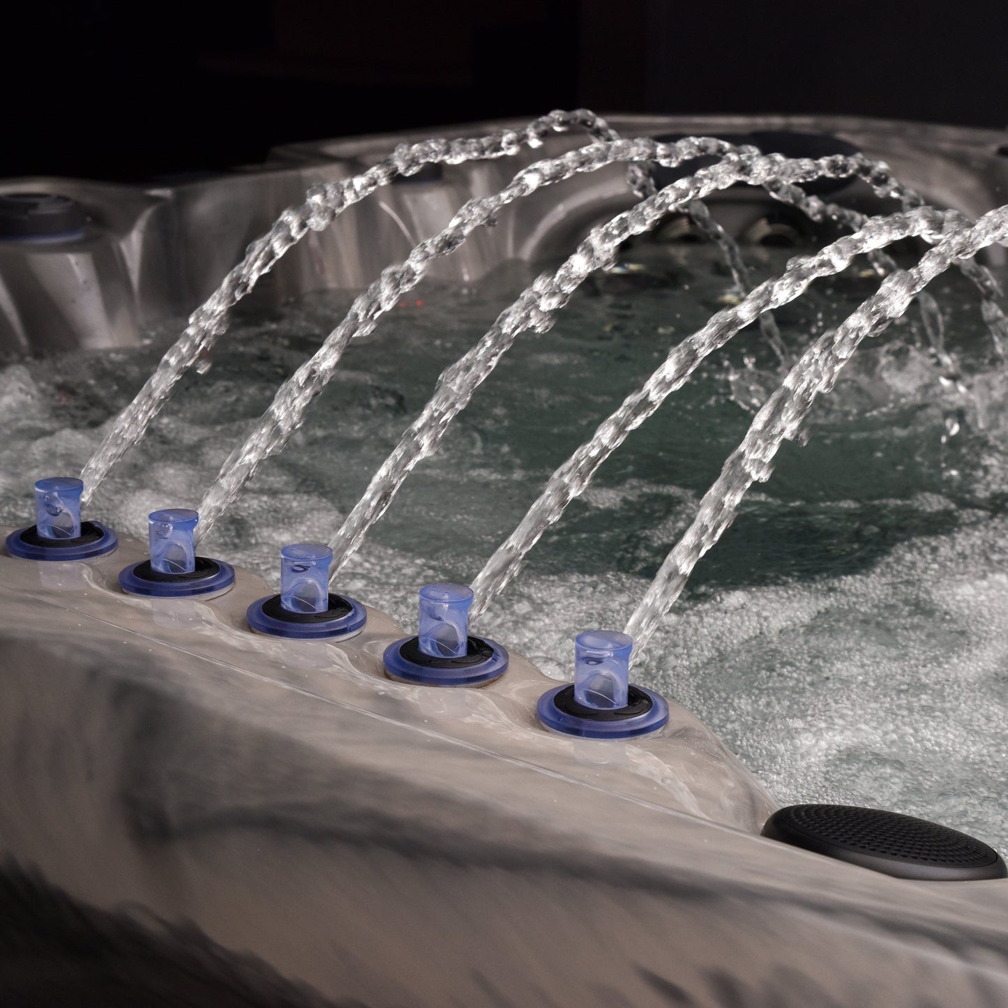  Outdoor Barcelona - 5 Person Hot Tub With 2 Loungers