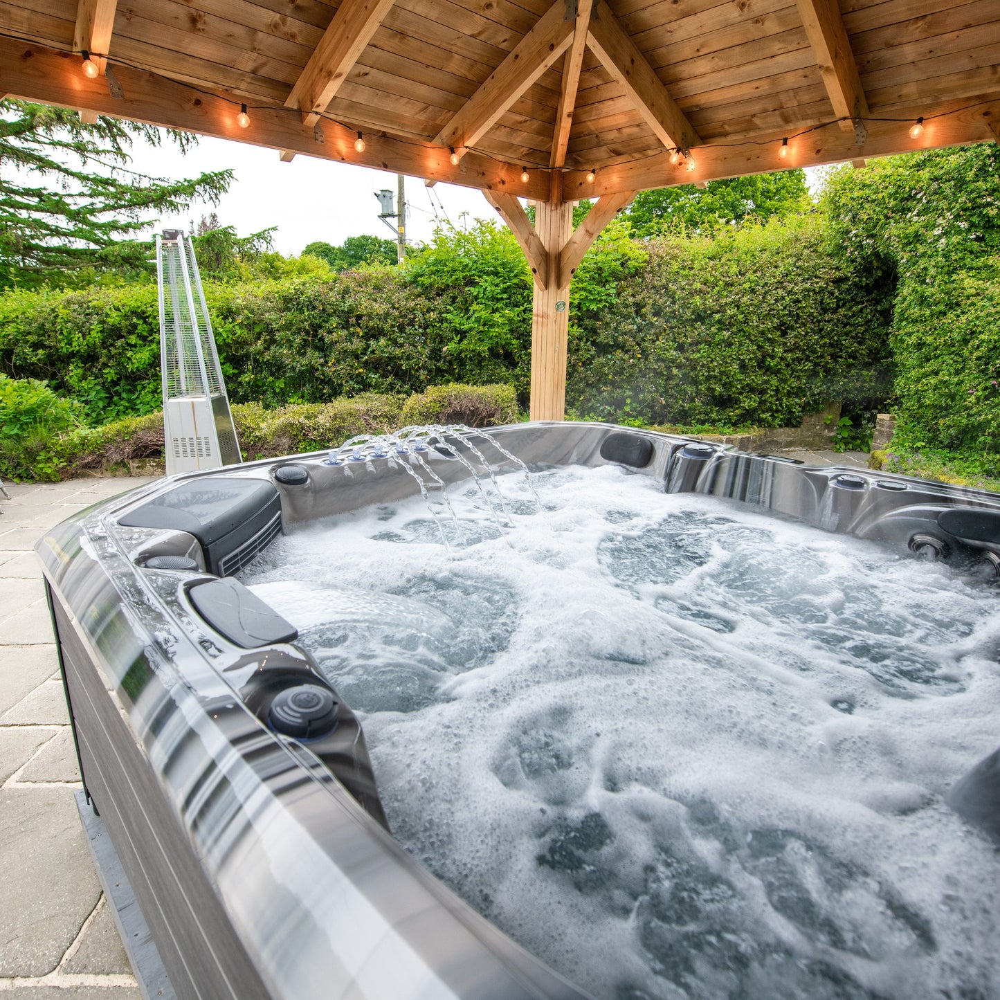  Outdoor Barcelona - 5 Person Hot Tub With 2 Loungers