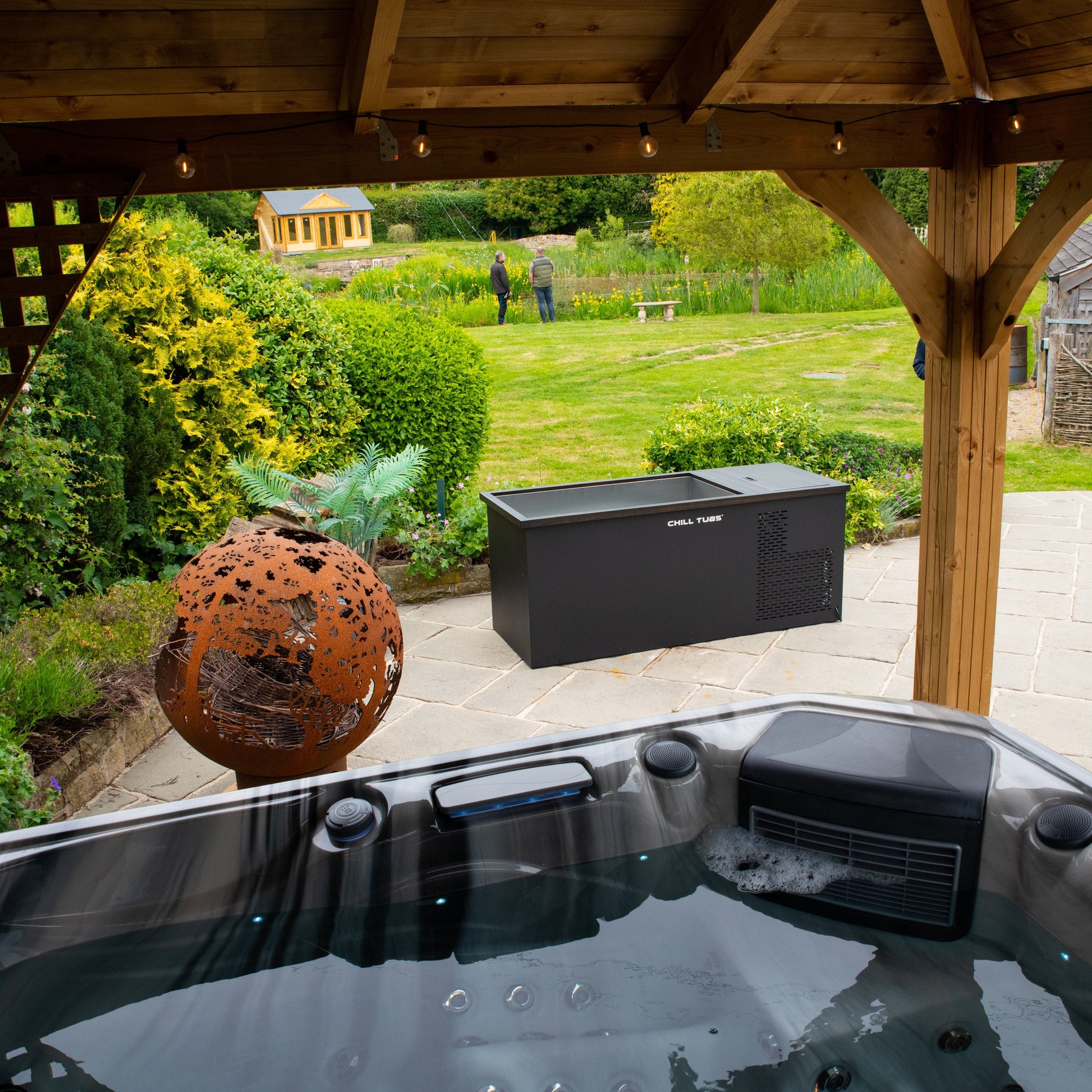  Outdoor Barcelona - 5 Person Hot Tub With 2 Loungers