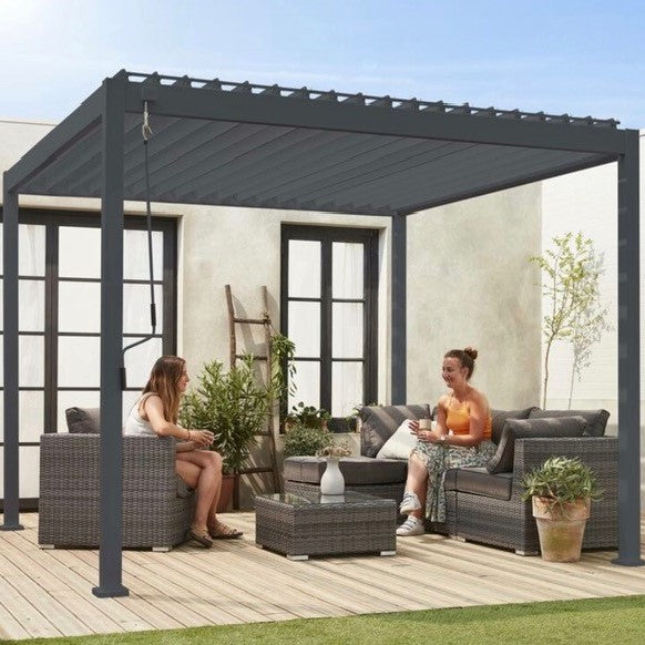  Bespoke Aluminium Hot Tub Pergola With Louvred Roof