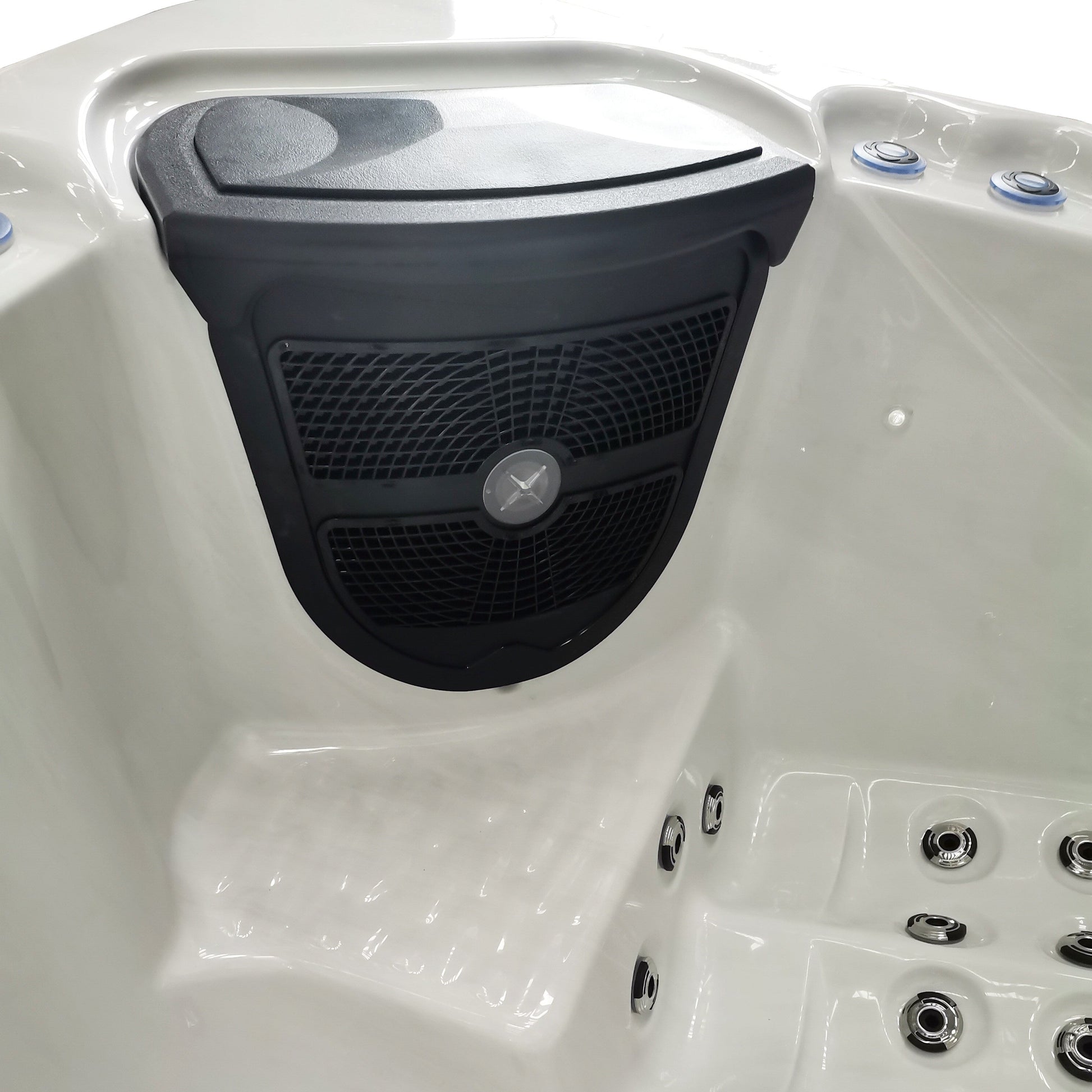  Outdoor Infinity - 6 Person Hot Tub With 1 Lounger