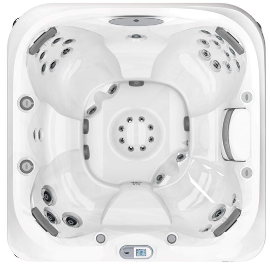  Jacuzzi® J445™ ProLast™ Hot Tub Winter Cover