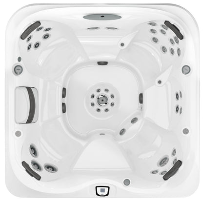  Jacuzzi® J485™ ProLast™ Hot Tub Winter Cover