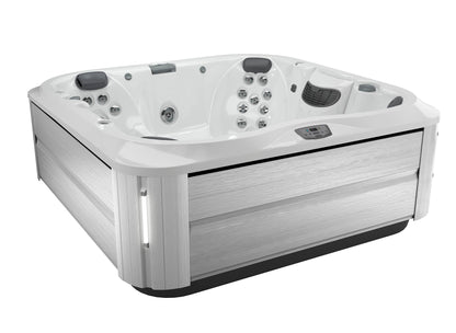  Jacuzzi® J375IP™ - 6 Person Hot Tub With 1 Lounger