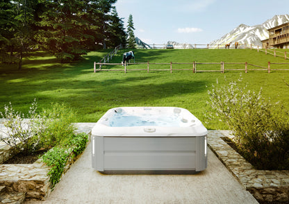 Jacuzzi® J385IP™ - 7 Person Hot Tub