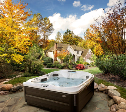  Jacuzzi® J485IP™ - 7 Person Hot Tub