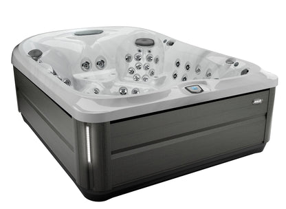  Jacuzzi® J495IP™ - 8-9 Person Hot Tub