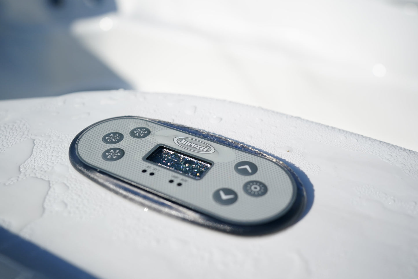  Jacuzzi® PowerPro™ J-16™ - 16ft Swim Spa