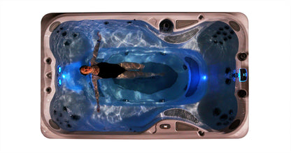  Jacuzzi® PowerPlay™ J-13™ - 13ft Swim Spa