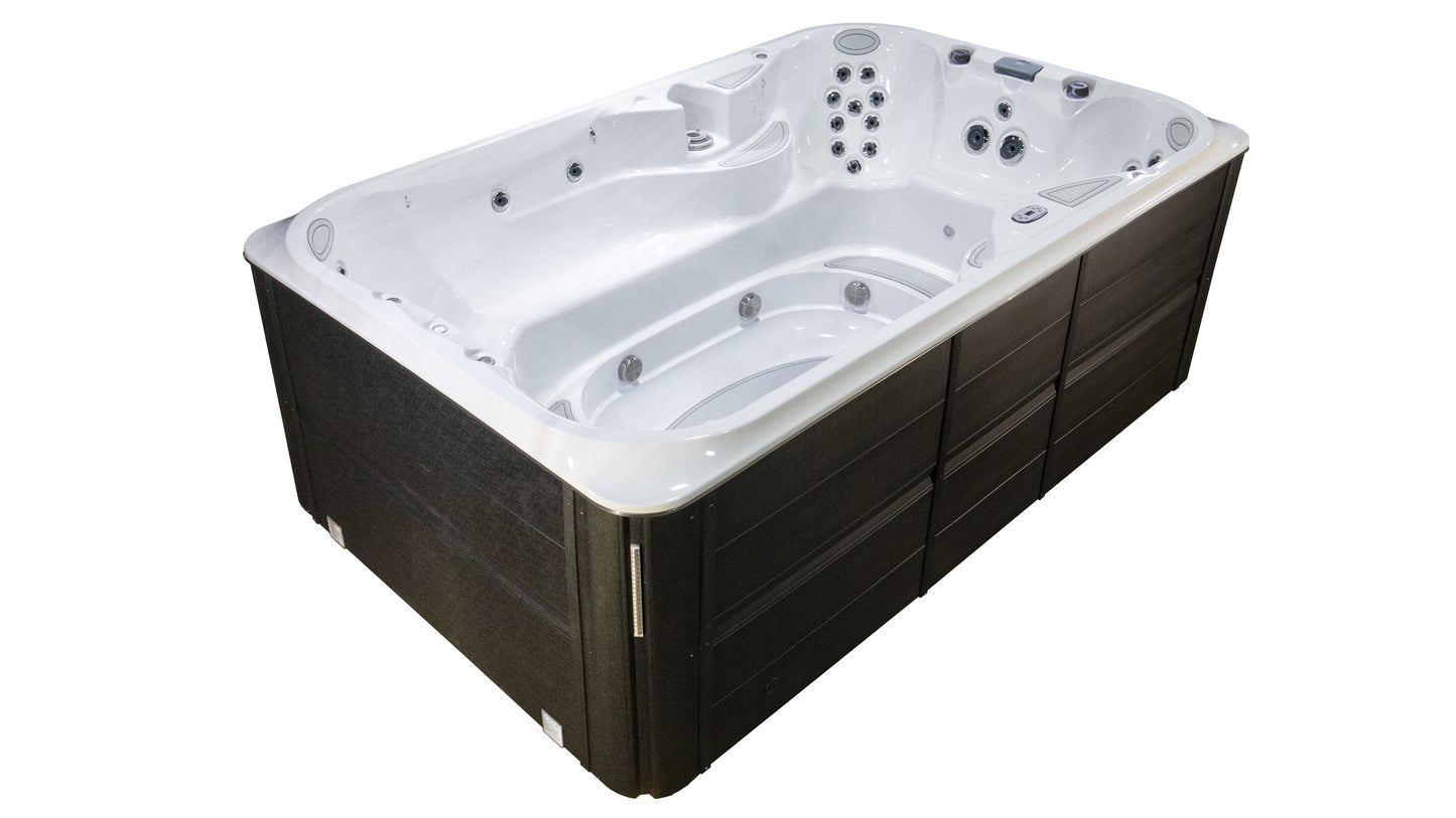 Jacuzzi® PowerPlay™ J-13™ - 13ft Swim Spa