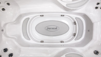  Jacuzzi® PowerPlay™ J-13™ - 13ft Swim Spa