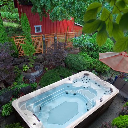  Jacuzzi® PowerActive™ J-16™ - 16ft Swim Spa
