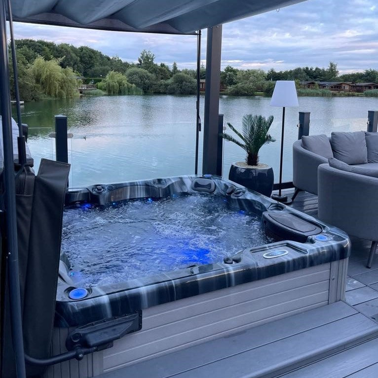  Bespoke Velarium Metal Hot Tub Gazebo With Waterproof Retracting Canopy Roof