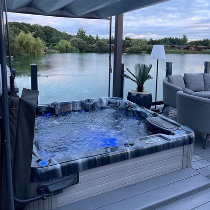  Bespoke Velarium Metal Hot Tub Gazebo With Waterproof Retracting Canopy Roof