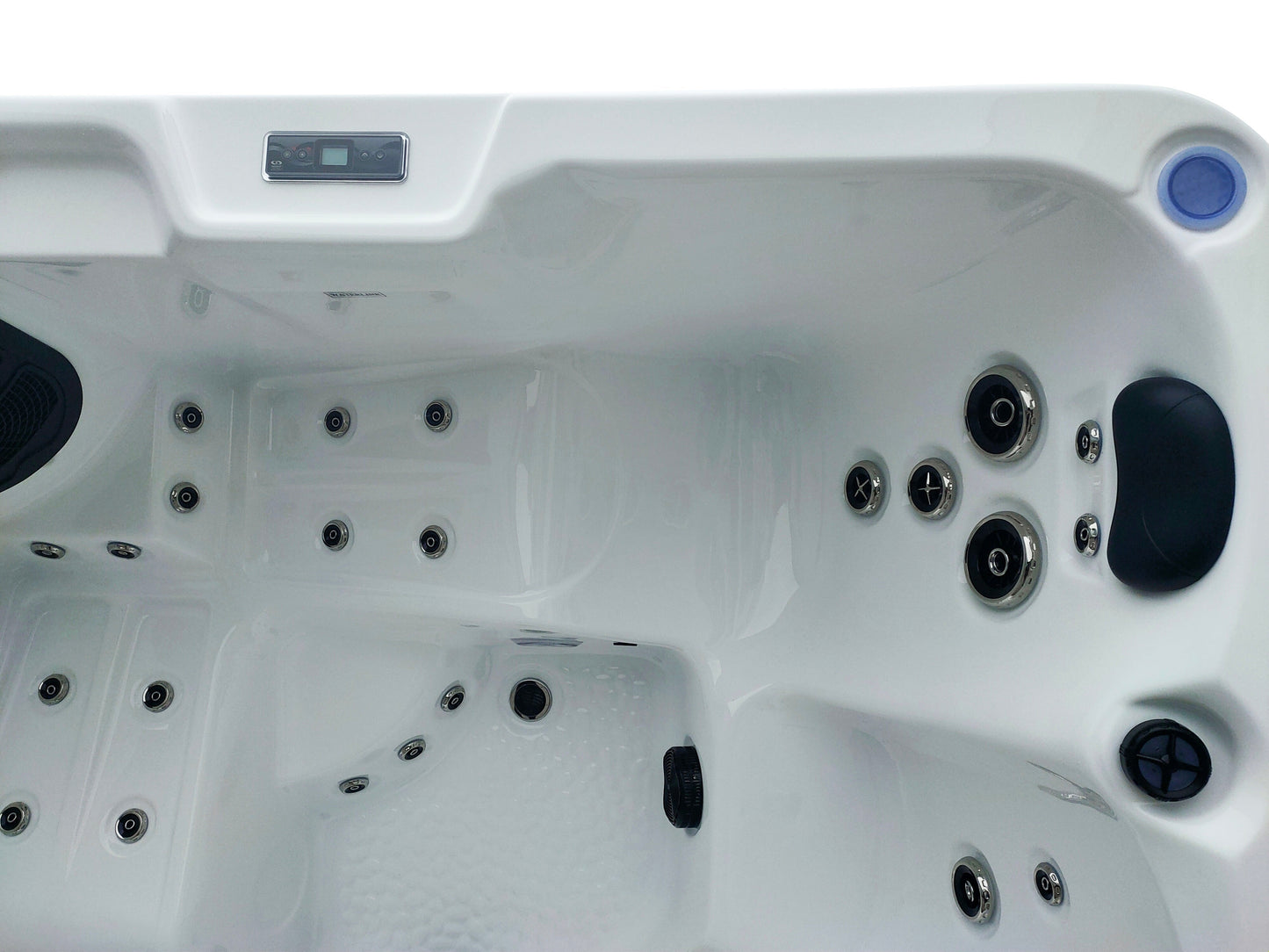  Outdoor Trident Lite - 5 Person Hot Tub With 2 Loungers