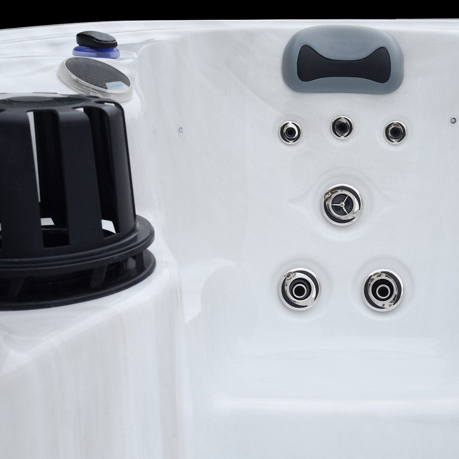  Outdoor Tahiti - 3 Person Hot Tub With 1 Lounger