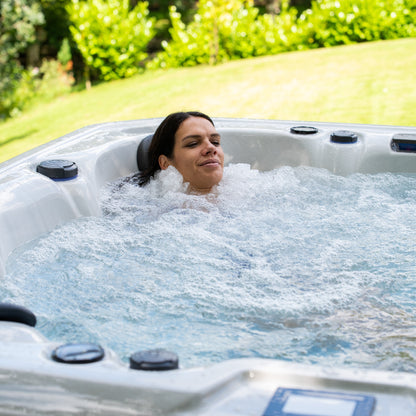  Outdoor Tokyo - 6 Person Hot Tub With 1 Lounger