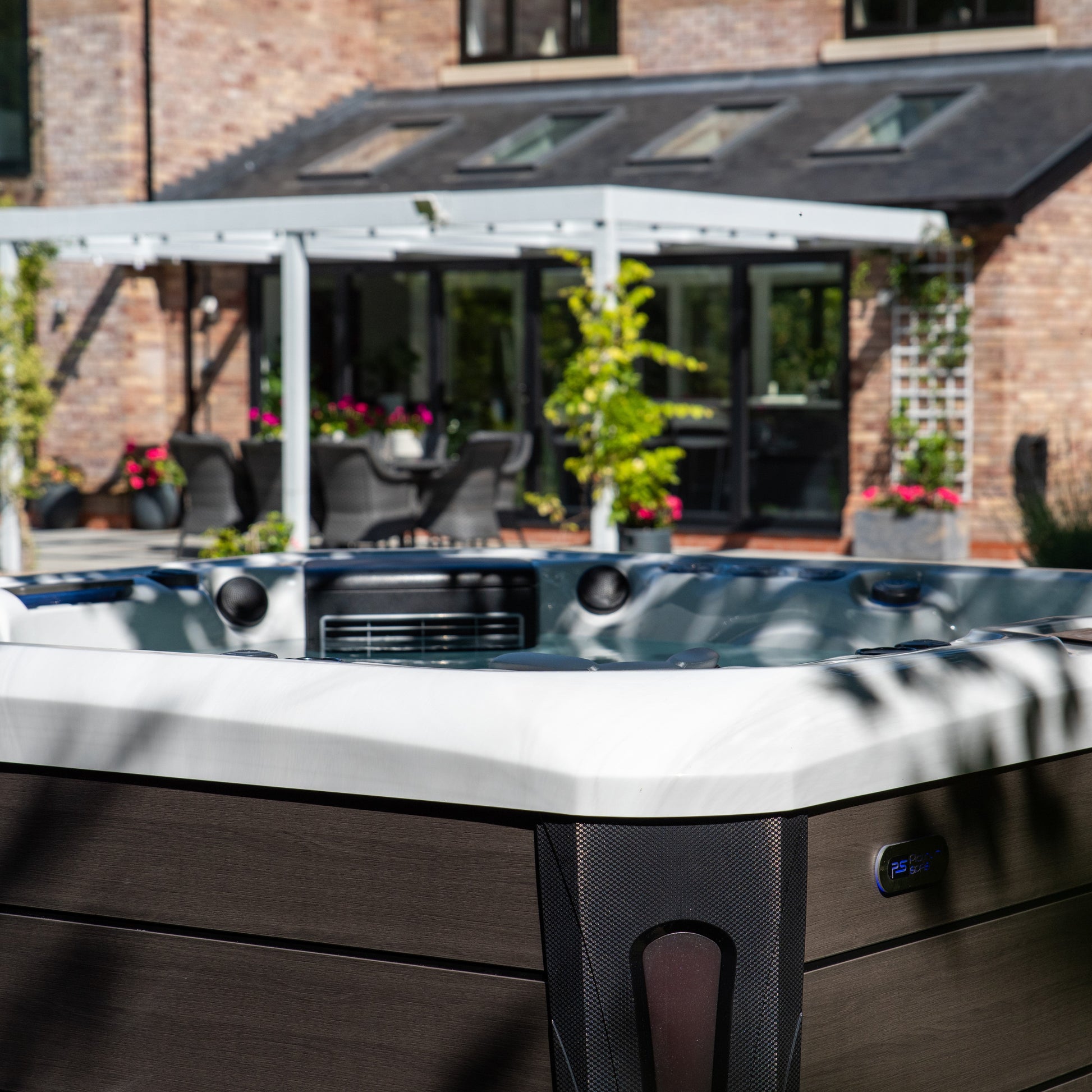 Outdoor Tokyo - 6 Person Hot Tub With 1 Lounger