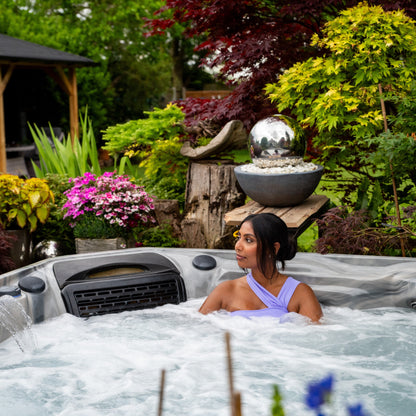  Outdoor Santorini - 5 Person Hot Tub With 1 Lounger