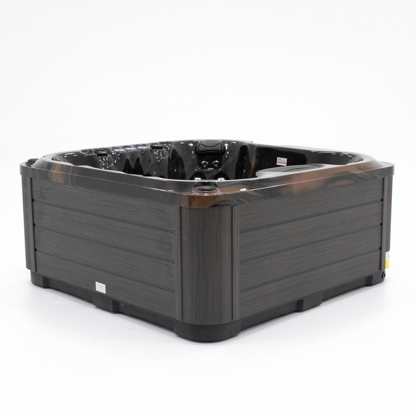  Outdoor Seville - 7 Person Hot Tub