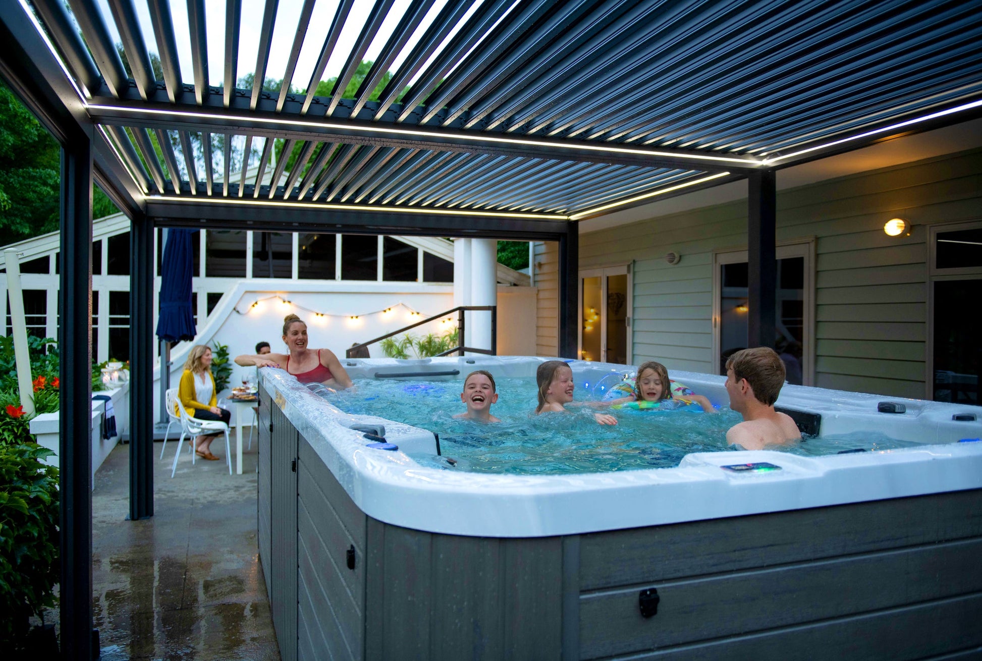  Sun & Soul™ 4000™ - 13ft Swim Spa
