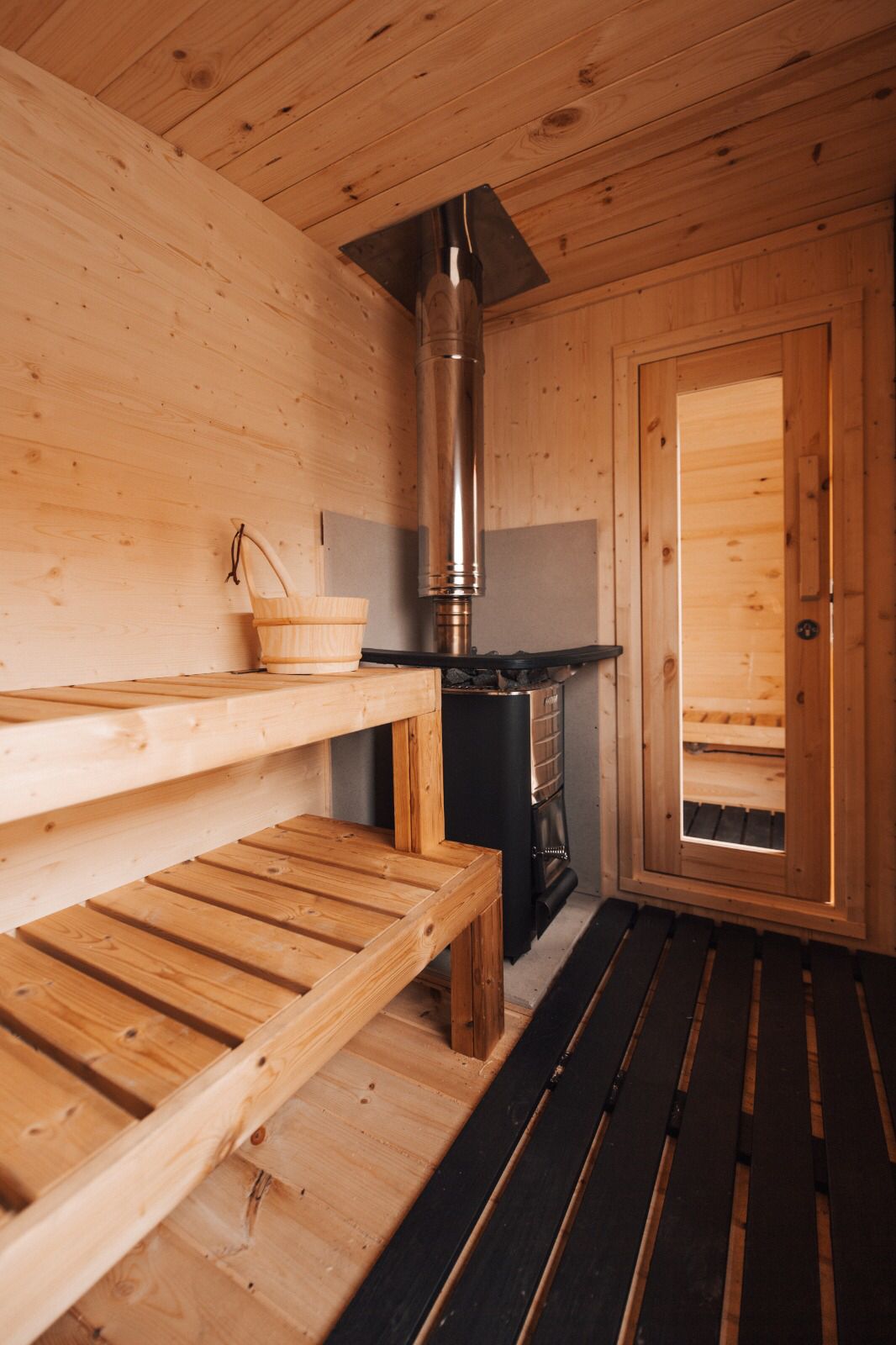  Outdoor Terrace 160 - 2 To 4 Person Barrel Sauna