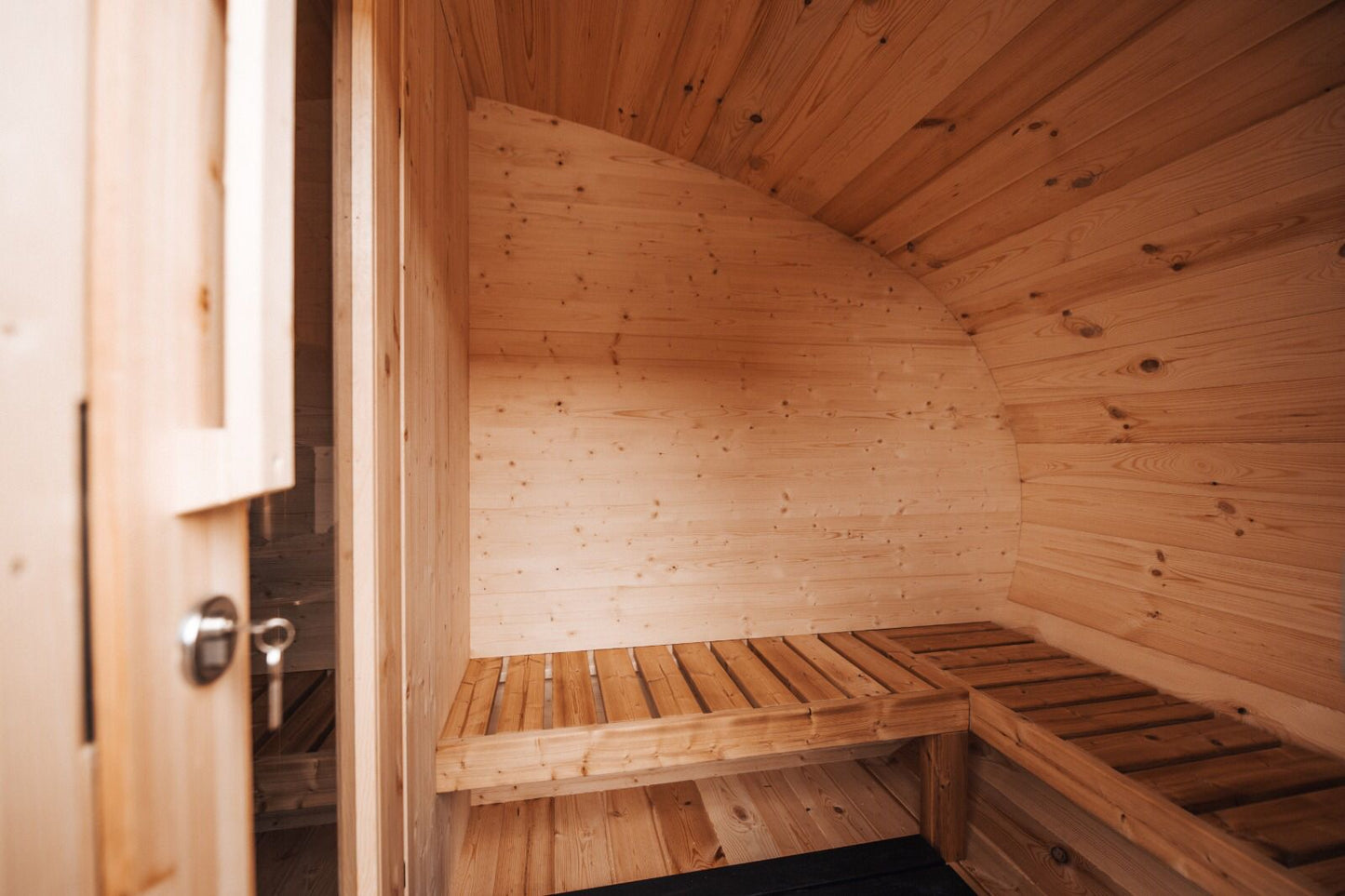  Outdoor Terrace 160 - 2 To 4 Person Barrel Sauna