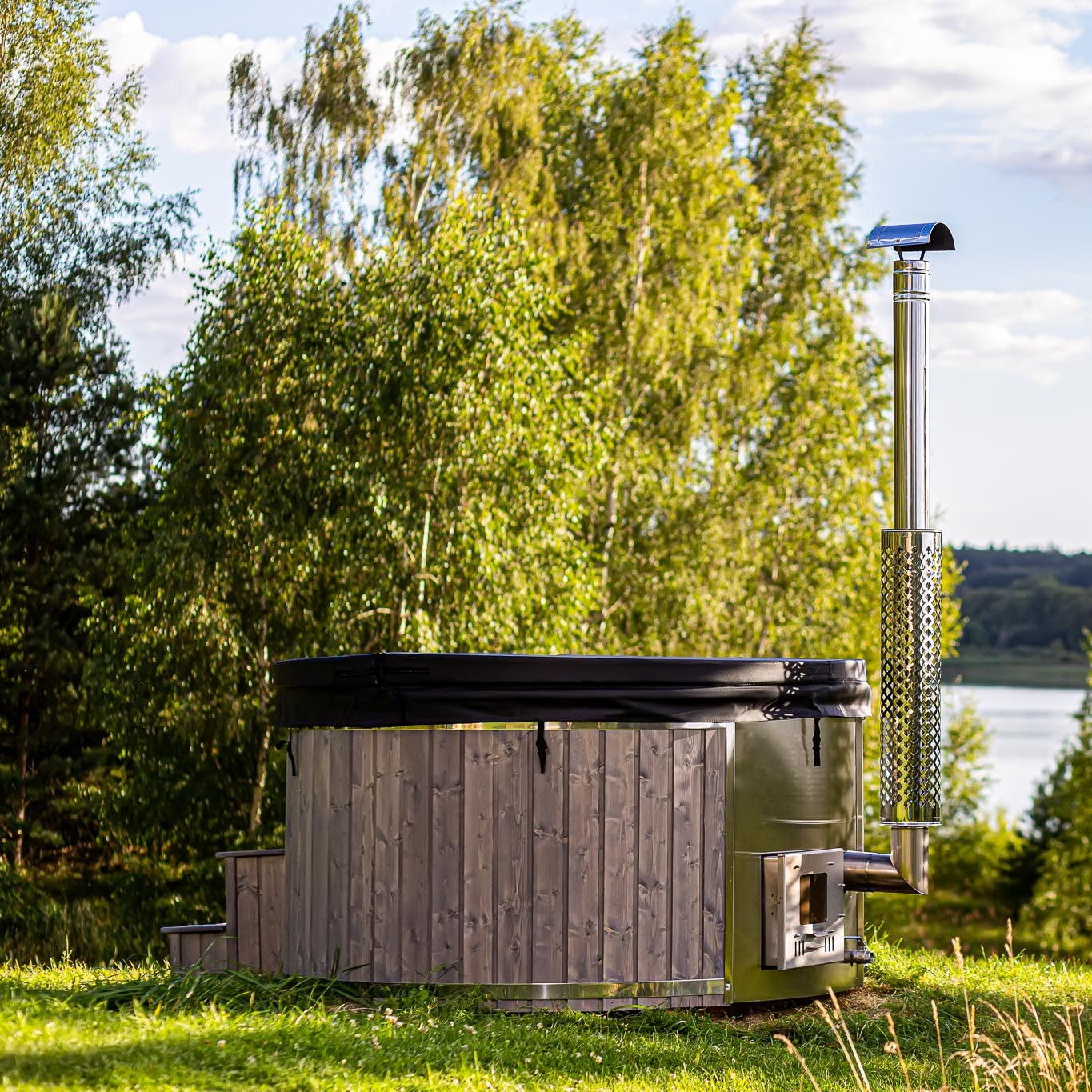  Outdoor Elite - 4 To 6 Person Wood Fired Hot Tub