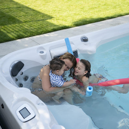  Jacuzzi® PowerPro™ J-19™ - 19ft Swim Spa