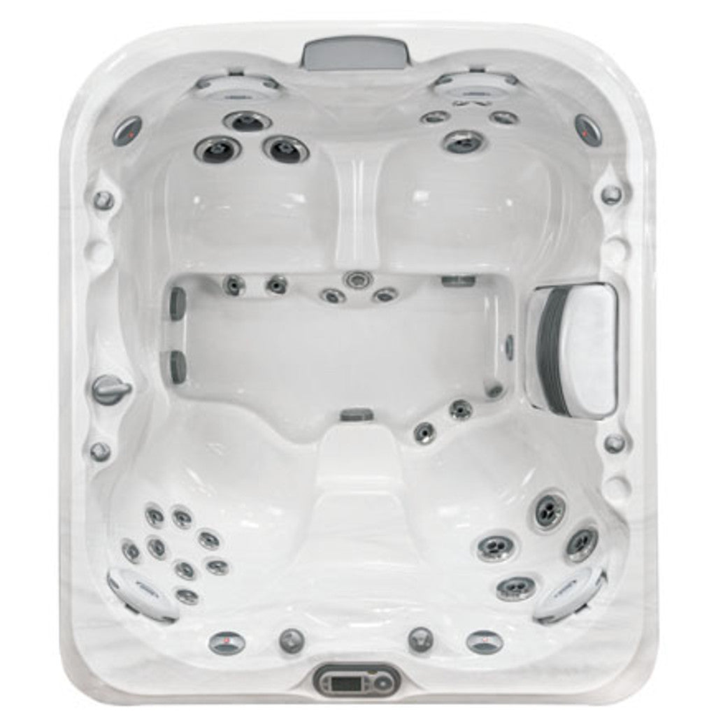  Jacuzzi® J425™ ProLast™ Hot Tub Winter Cover