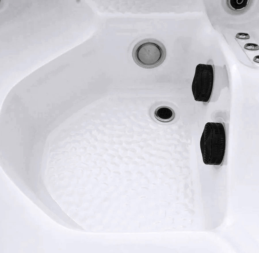 Outdoor Sun - 5 Person Hot Tub With 1 Lounger