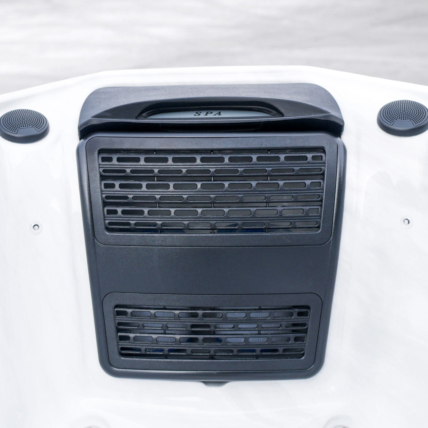  Outdoor Companion - 5 Person Hot Tub With 2 Loungers
